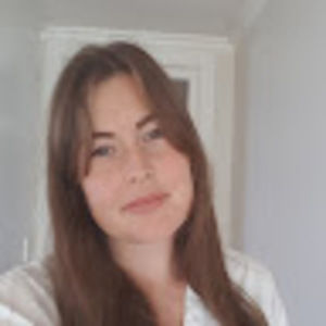 Meet your Posher, Evona